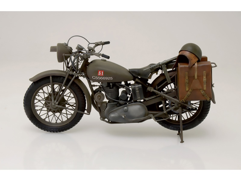 Italieri Triumph 3HW