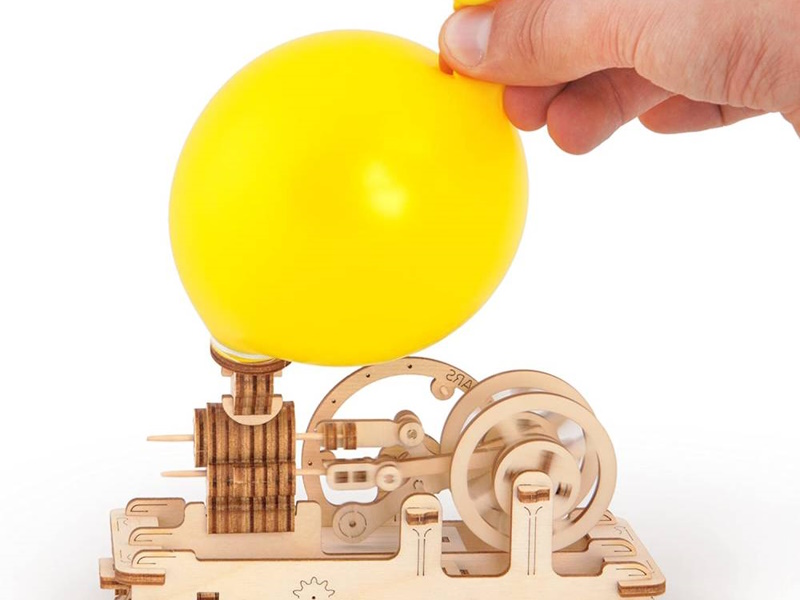 Pneumatic Engine by UGears in Models/Mechanical